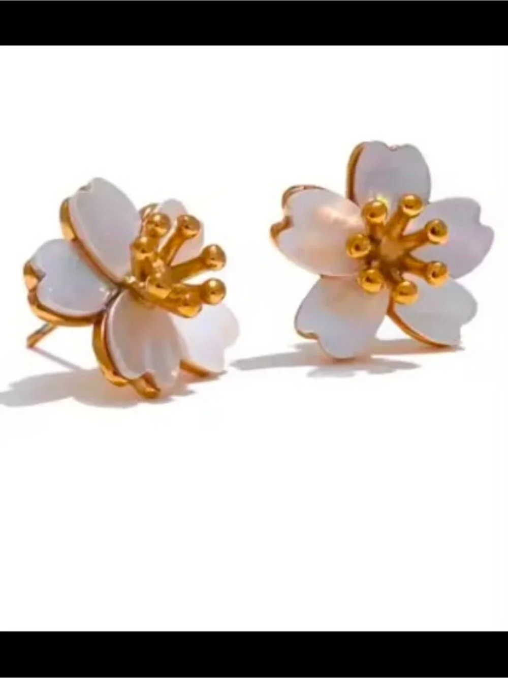 Anthropologie flower shaped